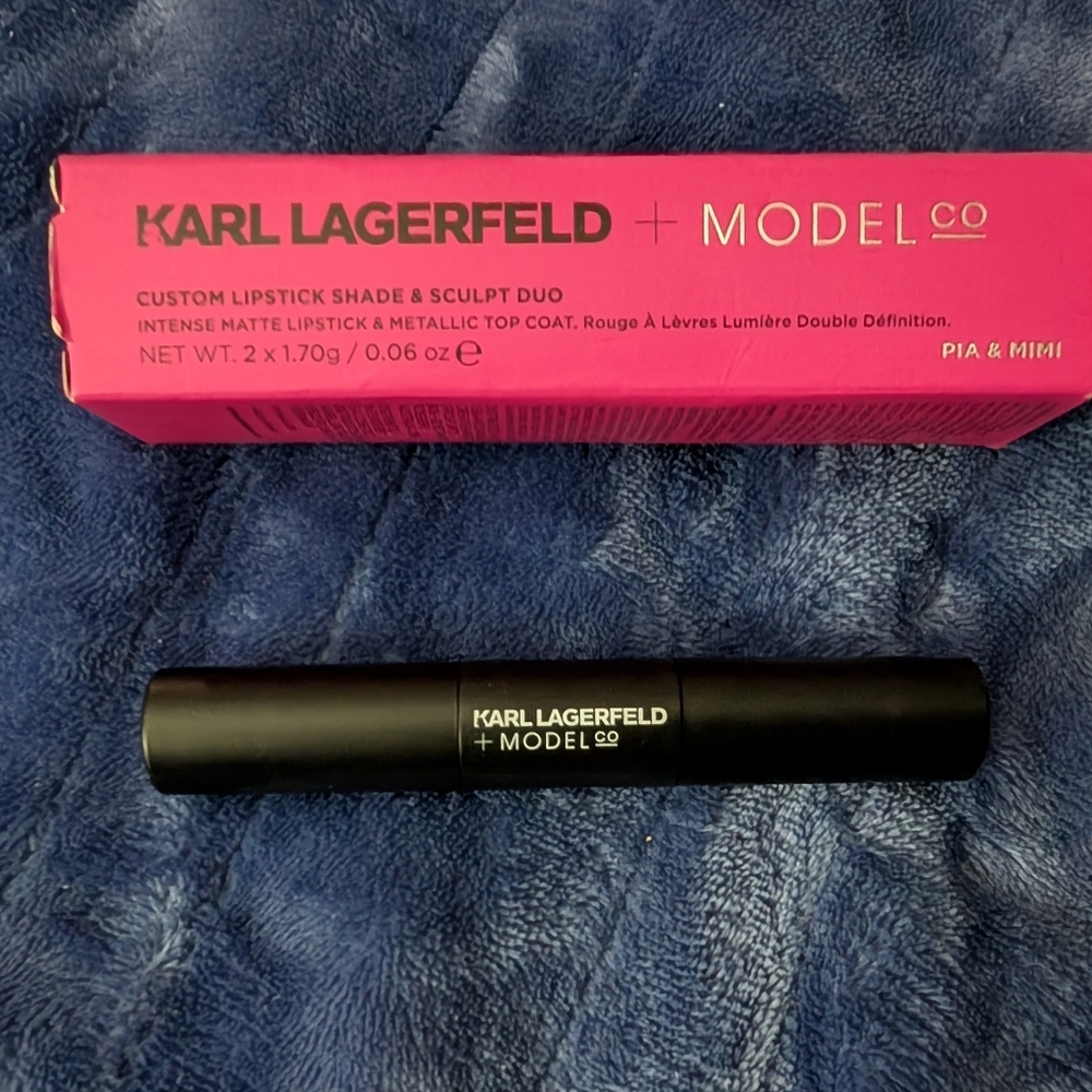 Karl Lagerfeld Pink Lipstick Shade & Sculpt Duo